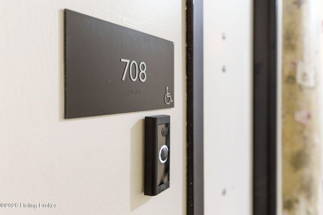 815 W Market St 708, Louisville, KY 40202