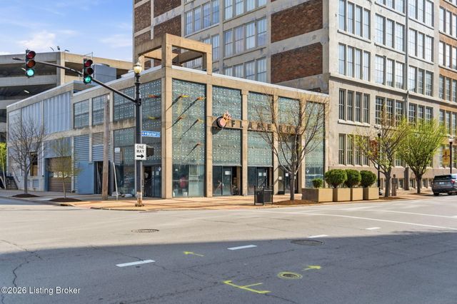 815 W Market St 708, Louisville, KY 40202