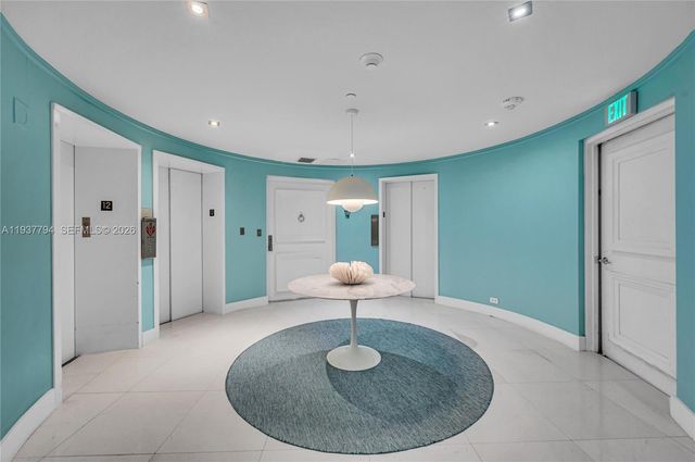 720 NE 69th St 12W, Miami, FL 33138