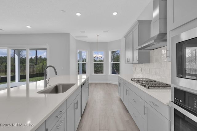 56 SUTTON Drive, Ponte Vedra, FL 32081