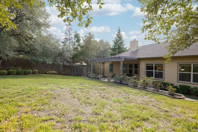 10033 Longhorn SKWY, Dripping Springs, TX 78620