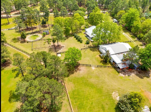 78 Foxwood Lane, Camden, SC 29020