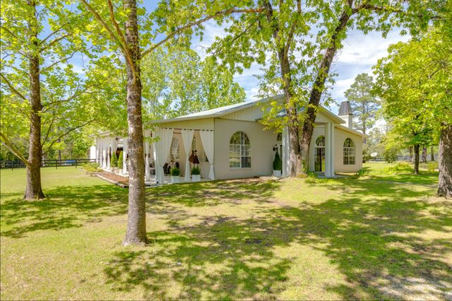 78 Foxwood Lane, Camden, SC 29020