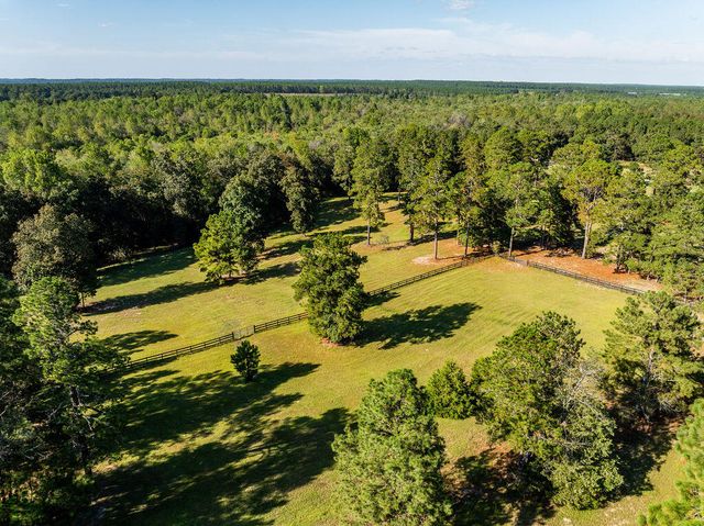 78 Foxwood Lane, Camden, SC 29020