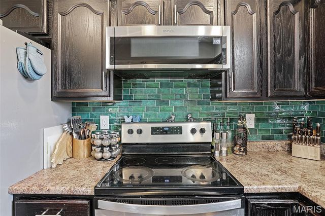 1837 Esic Drive, Edwardsville, IL 62025