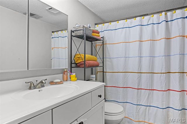 1837 Esic Drive, Edwardsville, IL 62025