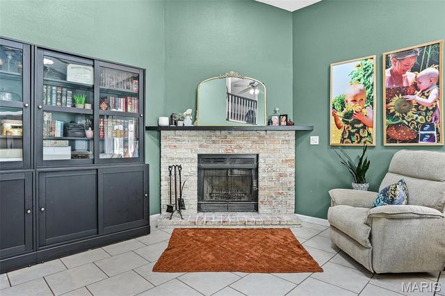 1837 Esic Drive, Edwardsville, IL 62025