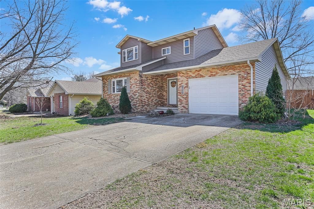 1837 Esic Drive, Edwardsville, IL 62025