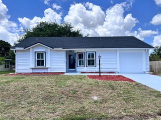 2418 SE Sidonia Street, Port St Lucie, FL 34952