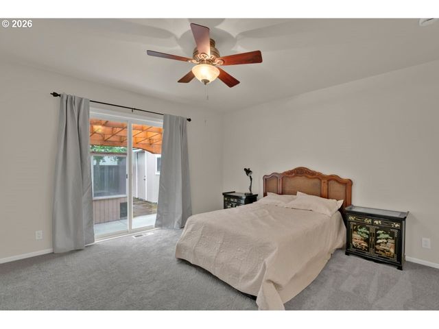1740 CALISTOGA Ct, Eugene, OR 97402
