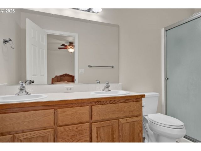 1740 CALISTOGA Ct, Eugene, OR 97402