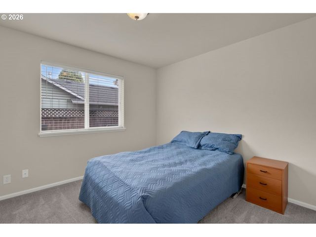 1740 CALISTOGA Ct, Eugene, OR 97402