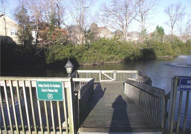 873 Gas Light LN, Virginia Beach, VA 23462