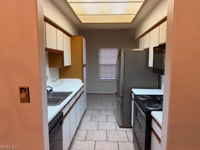 873 Gas Light LN, Virginia Beach, VA 23462