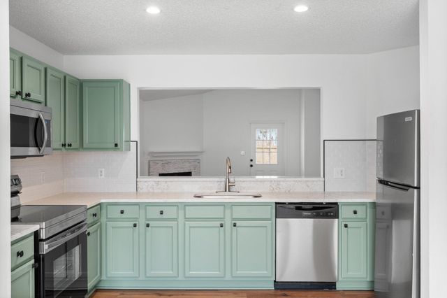 991 John Wayne Circle, Fort Walton Beach, FL 32547
