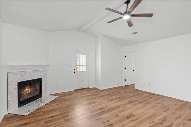 991 John Wayne Circle, Fort Walton Beach, FL 32547