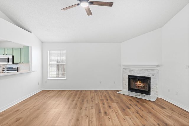 991 John Wayne Circle, Fort Walton Beach, FL 32547