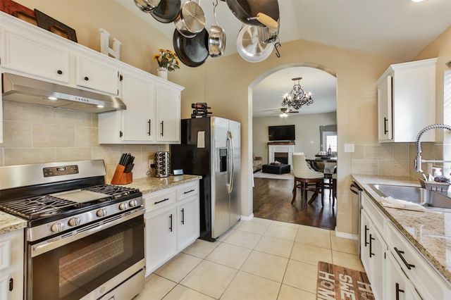 7210 Chasegrove Lane, Richmond, TX 77407