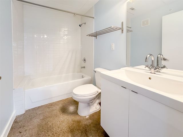 1111 S Akard Street 214, Dallas, TX 75215