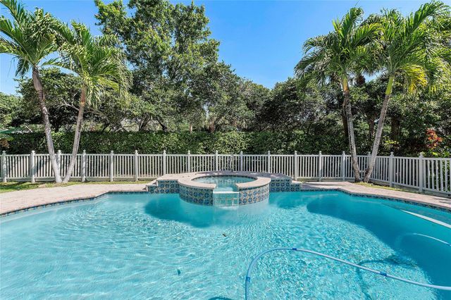 15883 NW 11th Street, Pembroke Pines, FL 33028