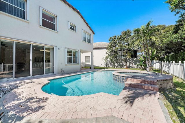 15883 NW 11th Street, Pembroke Pines, FL 33028
