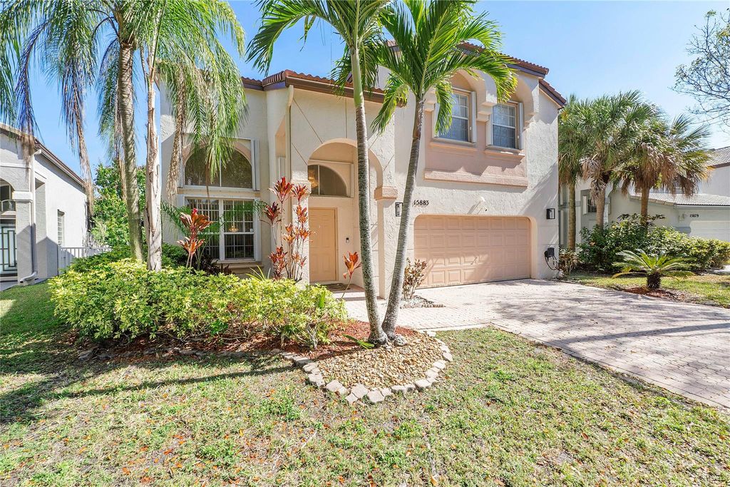 15883 NW 11th Street, Pembroke Pines, FL 33028