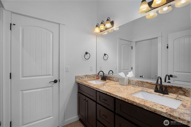 19724 144th Lane SE, Yelm, WA 98597