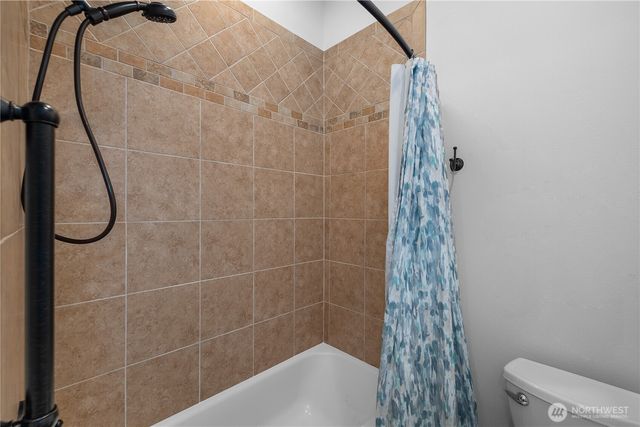 19724 144th Lane SE, Yelm, WA 98597