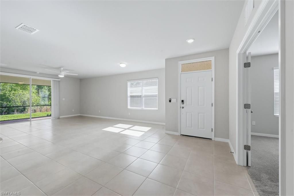 20579 Plumwood LOOP, NORTH FORT MYERS, FL 33917 — photo 3