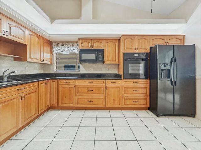 9308 WHISPERING MEADOW COURT, New Port Richey, FL 34655