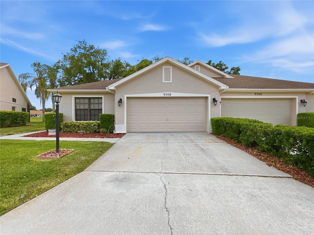 9308 WHISPERING MEADOW COURT, New Port Richey, FL 34655