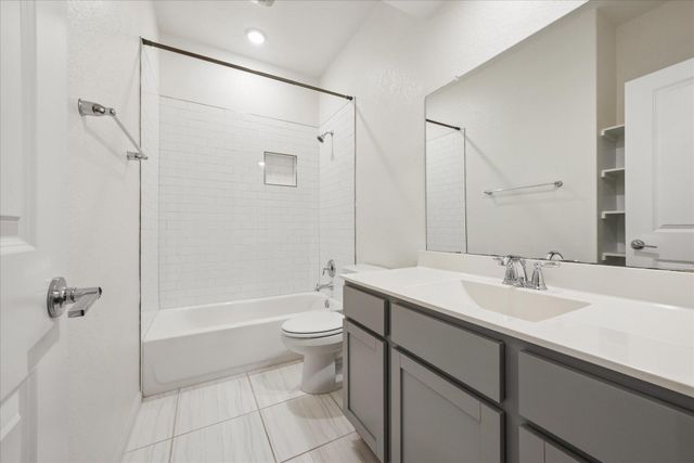 8800 Whitter DR 58, Austin, TX 78747