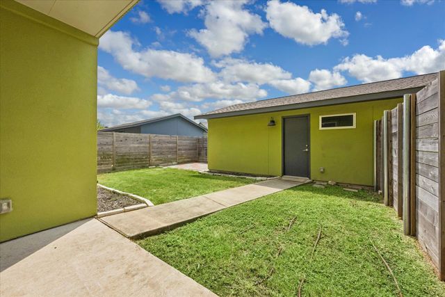 8800 Whitter DR 58, Austin, TX 78747