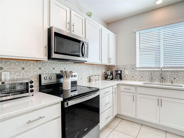 9526 CLARKWILD PLACE, Seffner, FL 33584