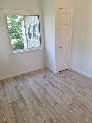 2 Filias Cir B, Manchester, MA 01944