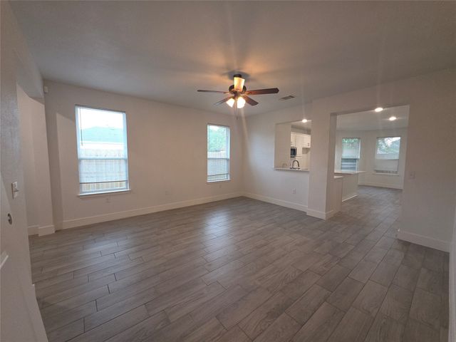2719 Frazier Street, Dallas, TX 75210
