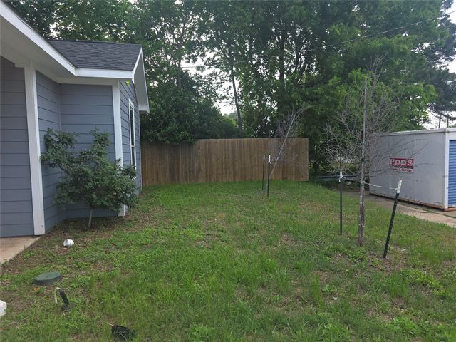2719 Frazier Street, Dallas, TX 75210