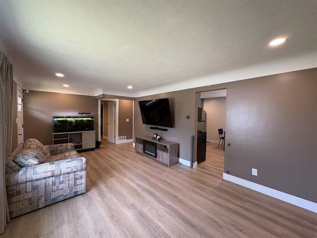 3260 Olivet Street, Grandville, MI 49418