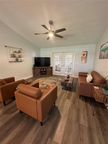 417 ANDERSON DRIVE, Tavares, FL 32778