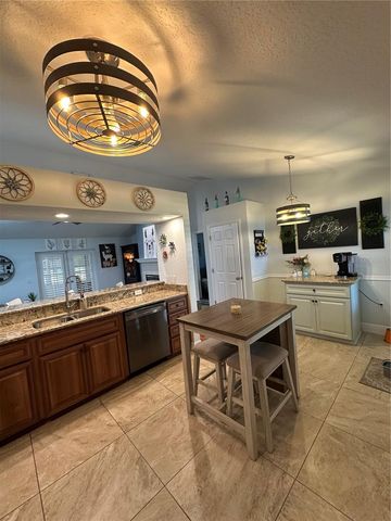 417 ANDERSON DRIVE, Tavares, FL 32778