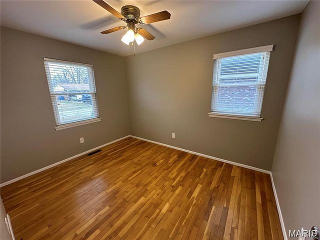 1652 Oliveto Lane, Hazelwood, MO 63042