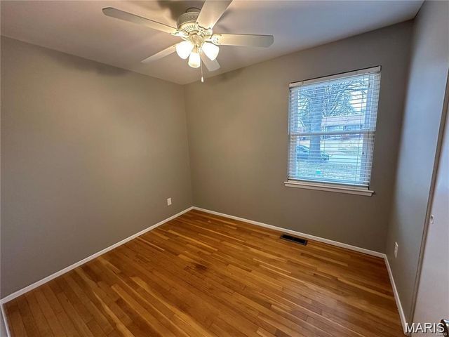 1652 Oliveto Lane, Hazelwood, MO 63042