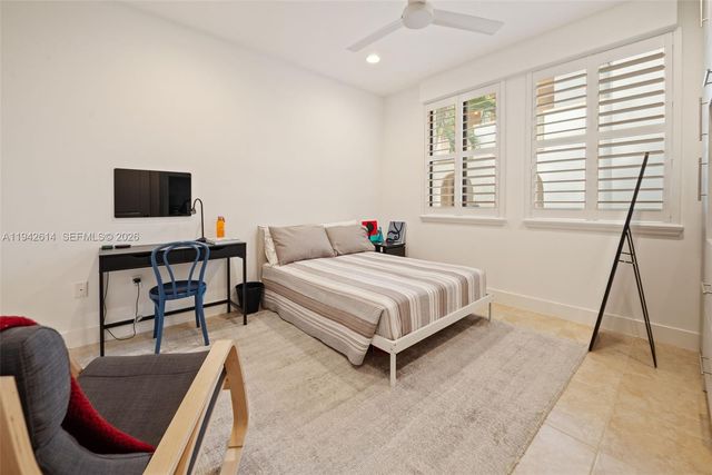 3055 NW 126th Ave 310, Sunrise, FL 33323