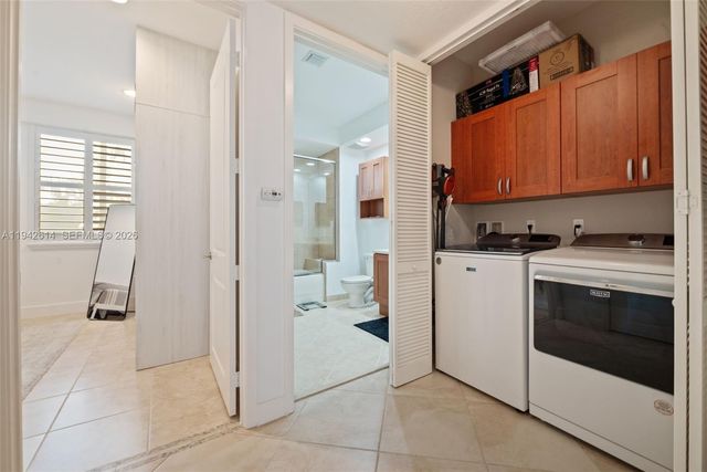 3055 NW 126th Ave 310, Sunrise, FL 33323