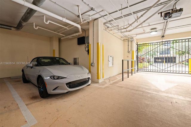 3055 NW 126th Ave 310, Sunrise, FL 33323