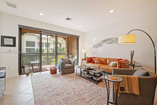 3055 NW 126th Ave 310, Sunrise, FL 33323