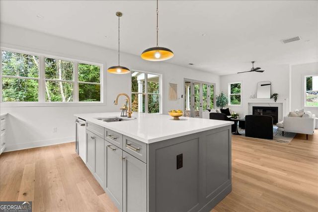 2253 Paul Avenue NW, Atlanta, GA 30318