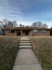 8300 Doreen Avenue, Fort Worth, TX 76116