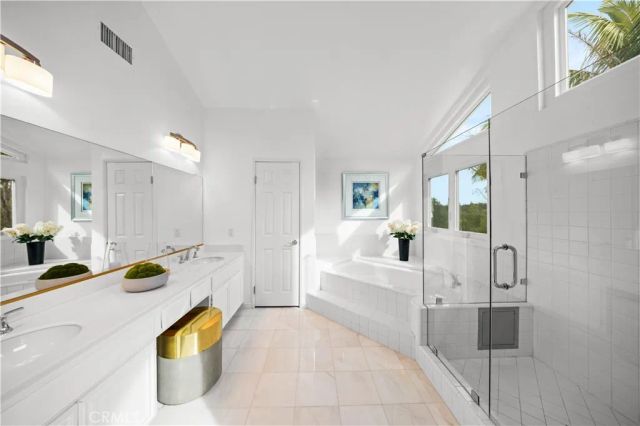 26822 Sommerset, Lake Forest, CA 92630