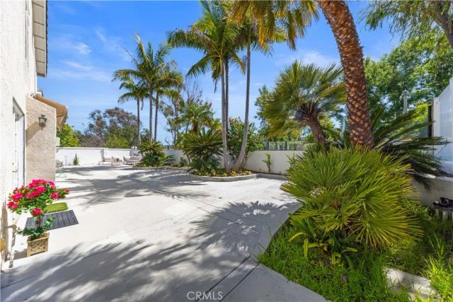26822 Sommerset, Lake Forest, CA 92630